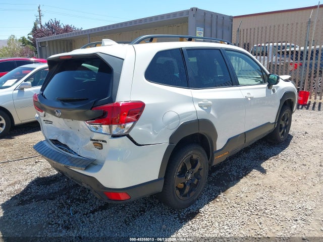 Subaru Forester Wilderness 2023 JF2SKAMC1PH533839 Image 4