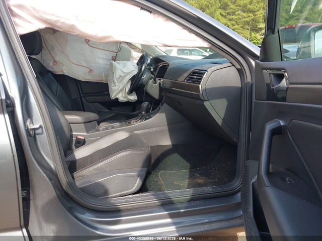 2019 Volkswagen Jetta 1.4t Sel Premium მანქანა იყიდება აუქციონზე, vin: 3VWGB7BU5KM165668, აუქციონის ნომერი: 45358035