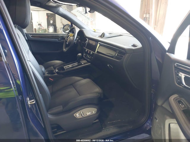 Aukcja sprzedaży 2026 Porsche Macan T, vin: WP1AA2A54TLB07190, numer aukcji: 45358052