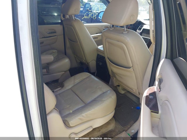Продажа на аукционе авто 2008 Cadillac Escalade Esv Standard, vin: 1GYFK66898R149660, номер лота: 45358082