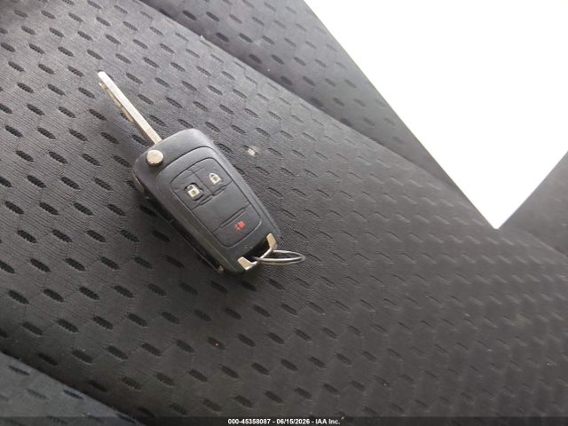 2GNALAEK3E1172022 Chevrolet EQUINOX LS