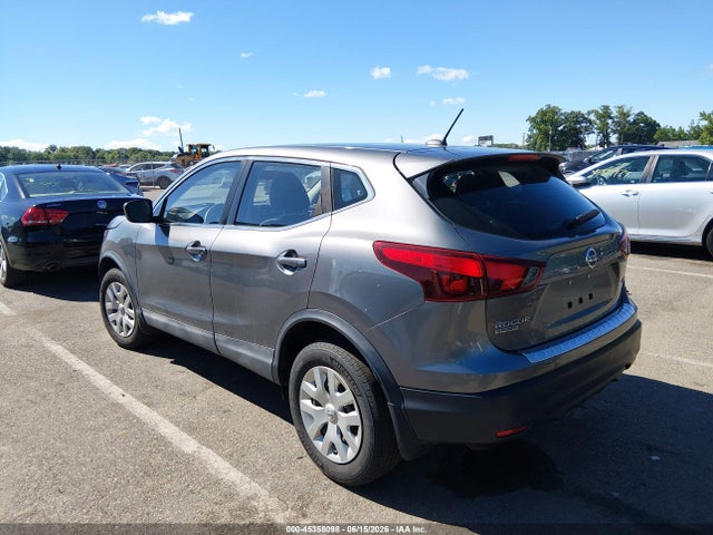 2018 Nissan Rogue Sport S მანქანა იყიდება აუქციონზე, vin: JN1BJ1CR0JW202330, აუქციონის ნომერი: 45358098