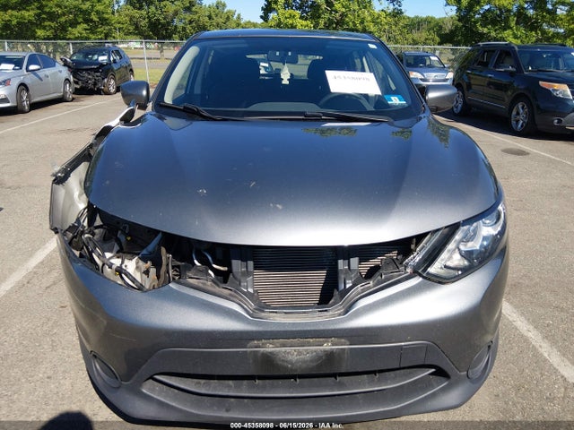 2018 Nissan Rogue Sport S მანქანა იყიდება აუქციონზე, vin: JN1BJ1CR0JW202330, აუქციონის ნომერი: 45358098