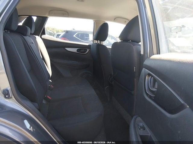 2018 Nissan Rogue Sport S მანქანა იყიდება აუქციონზე, vin: JN1BJ1CR0JW202330, აუქციონის ნომერი: 45358098