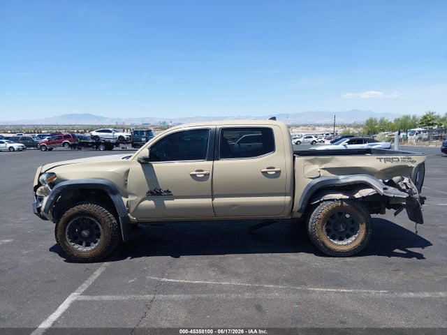 3TMCZ5AN3KM213938 Toyota Tacoma Trd Off Road