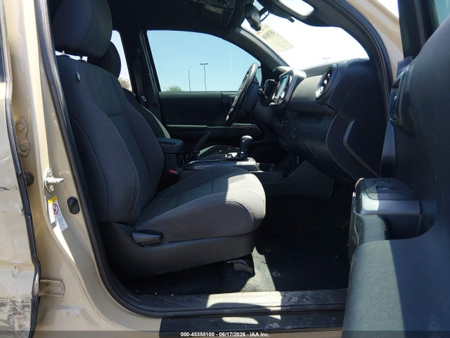 3TMCZ5AN3KM213938 Toyota Tacoma Trd Off Road