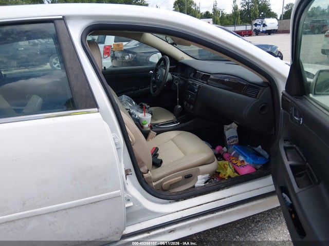 2G1WB5E3XF1150045 Chevrolet Impala Limited Lt