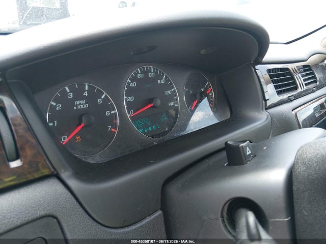 2G1WB5E3XF1150045 Chevrolet Impala Limited Lt