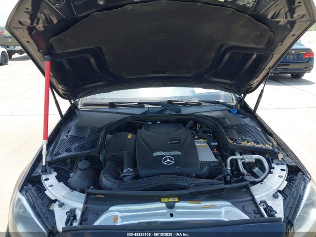 55SWF4JB5JU248195 Mercedes-Benz C 300