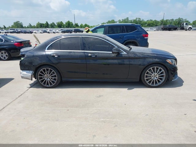 55SWF4JB5JU248195 Mercedes-Benz C 300