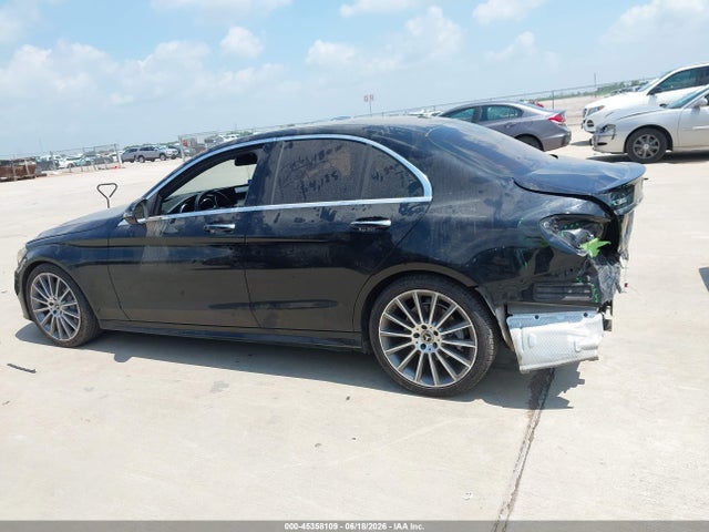 55SWF4JB5JU248195 Mercedes-Benz C 300