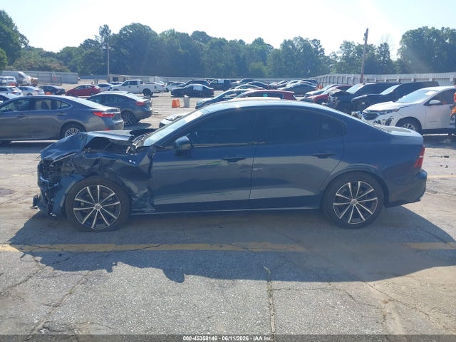 Продажа на аукционе авто 2022 Volvo S60 B5 Momentum, vin: 7JRL12FZ3NG153824, номер лота: 45358146