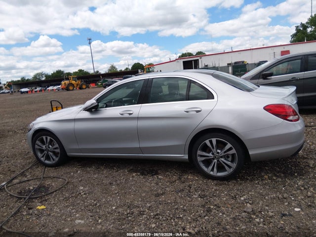 Aukcja sprzedaży 2018 Mercedes-benz C 300 4matic, vin: WDDWF4KB3JR421017, numer aukcji: 45358179