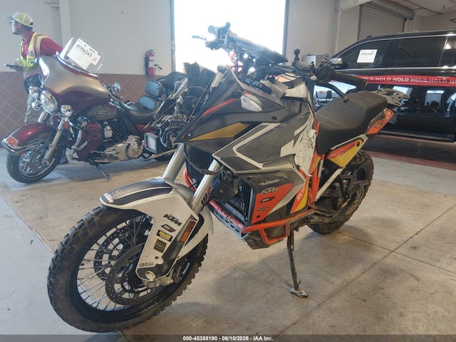 KTM 1290 Super Adventure R 2022 VBKV59405NM951668 Image 2