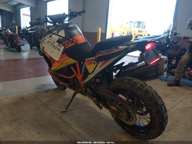 KTM 1290 Super Adventure R 2022 VBKV59405NM951668 Image 3