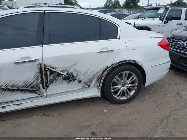 Продаж на аукціоні авто 2014 Hyundai Genesis 3.8, vin: KMHGC4DD7EU259381, номер лоту: 45358229