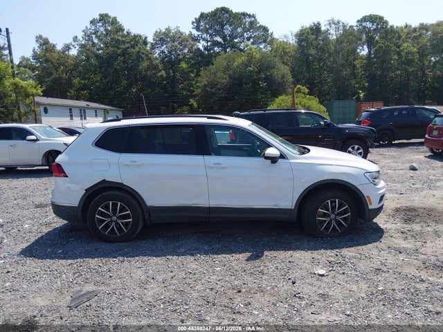 2020 Volkswagen Tiguan 2.0t Se/2.0t Se R-line Black/2.0t Sel მანქანა იყიდება აუქციონზე, vin: 3VV3B7AX2LM019793, აუქციონის ნომერი: 45358247
