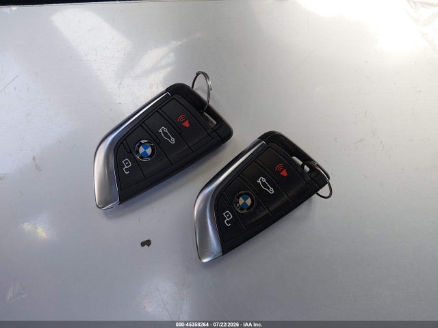 Auction sale of the 2022 Bmw 330e, vin: 3MW5P7J0XN8C22886, lot number: 45358264