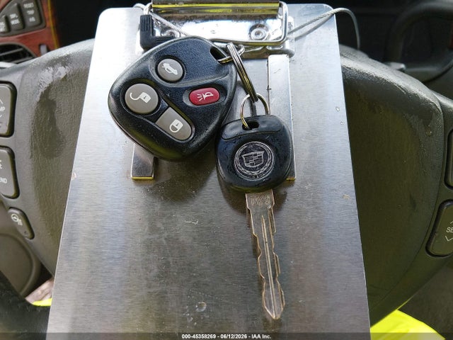 2004 Cadillac Deville Standard მანქანა იყიდება აუქციონზე, vin: 1G6KD57YX4U231138, აუქციონის ნომერი: 45358269