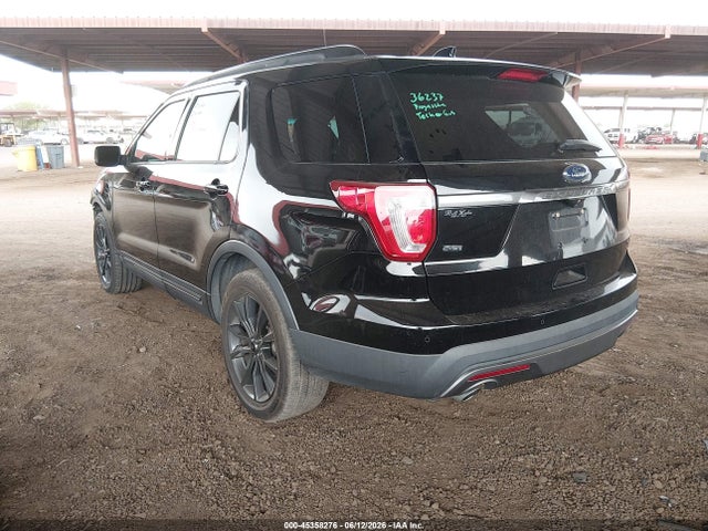 Ford EXPLORER XLT 2017 1FM5K7D82HGA12495 Image 3