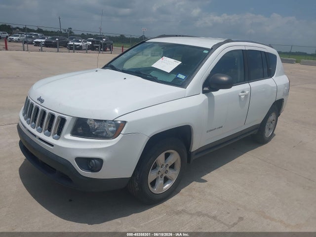 Jeep Compass Sport 2015 1C4NJCBA4FD273342 Image 2