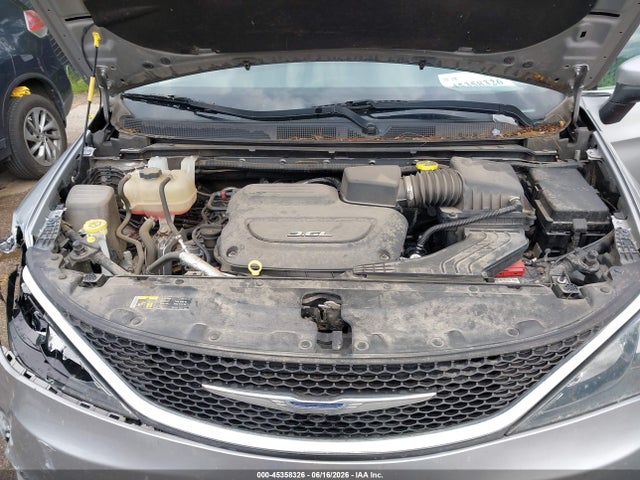Продажа на аукционе авто 2017 Chrysler Pacifica Lx, vin: 2C4RC1CG1HR771873, номер лота: 45358326