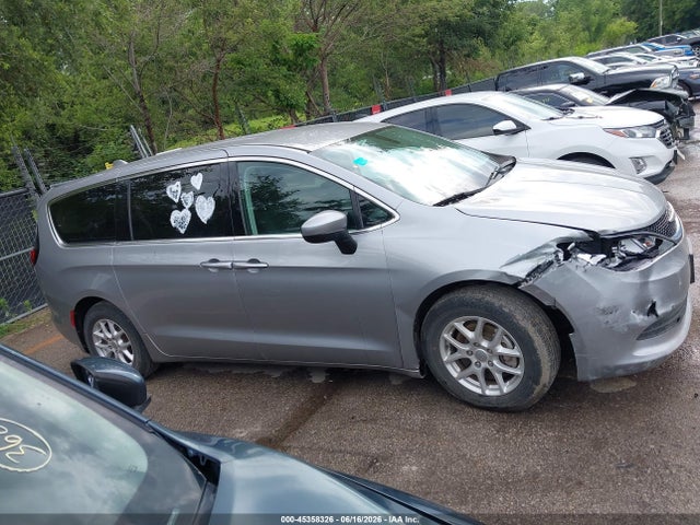 Продажа на аукционе авто 2017 Chrysler Pacifica Lx, vin: 2C4RC1CG1HR771873, номер лота: 45358326