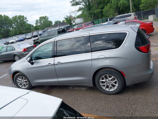 Продажа на аукционе авто 2017 Chrysler Pacifica Lx, vin: 2C4RC1CG1HR771873, номер лота: 45358326