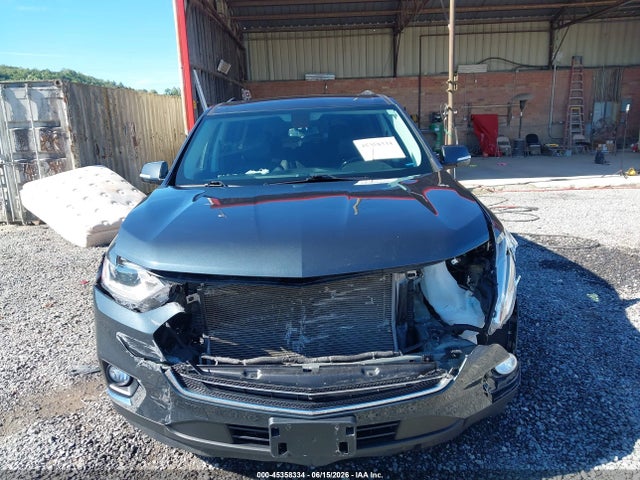 1GNEVHKW5KJ209813 Chevrolet Traverse 3lt