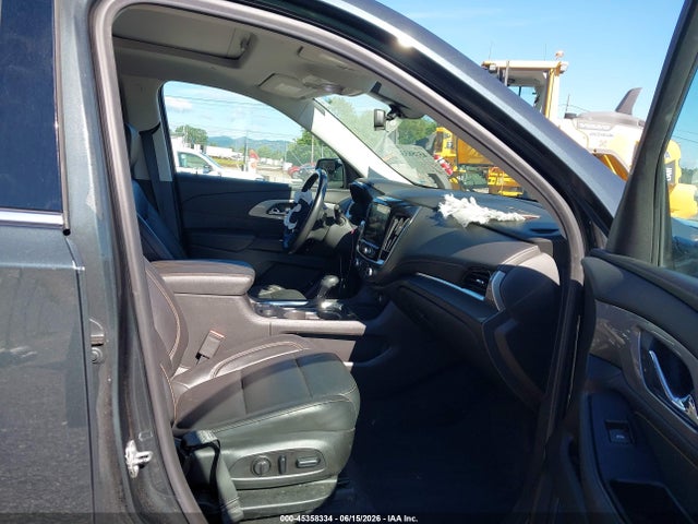 1GNEVHKW5KJ209813 Chevrolet Traverse 3lt