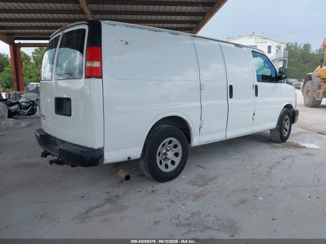 45358379 :رقم المزاد ، 1GCSGAFX2C1103241 vin ، 2012 Chevrolet Express 1500 Work Van مزاد بيع