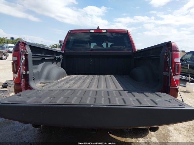 1C6SRFFT6PN611898 RAM 1500 Big Horn 4x4 5&#039;7 Box