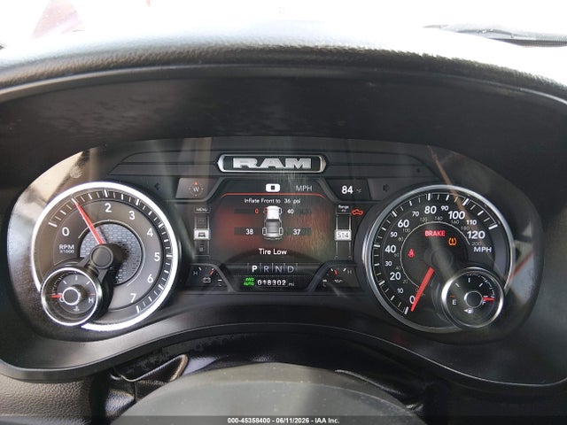 1C6SRFFT6PN611898 RAM 1500 Big Horn 4x4 5&#039;7 Box