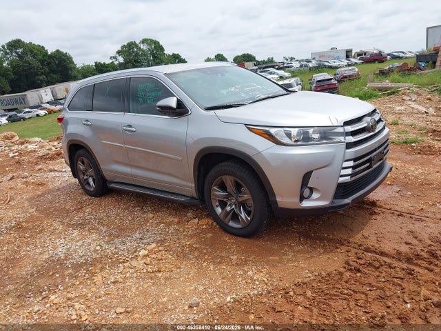 2018 5TDDZRFH8JS818180 main image