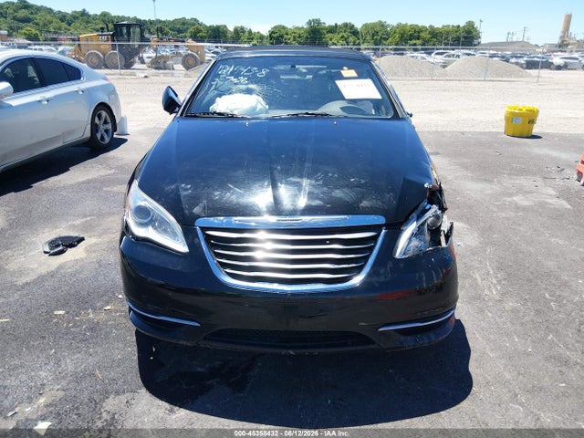 Продаж на аукціоні авто 2014 Chrysler 200 Touring, vin: 1C3BCBEG2EN127381, номер лоту: 45358432