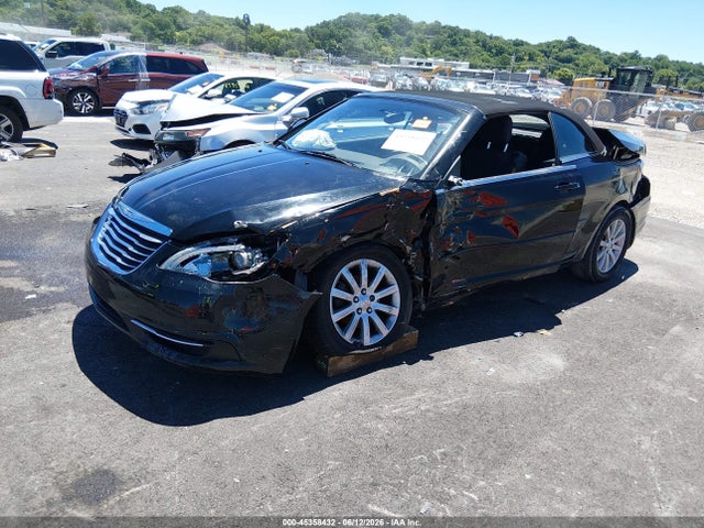 Продаж на аукціоні авто 2014 Chrysler 200 Touring, vin: 1C3BCBEG2EN127381, номер лоту: 45358432