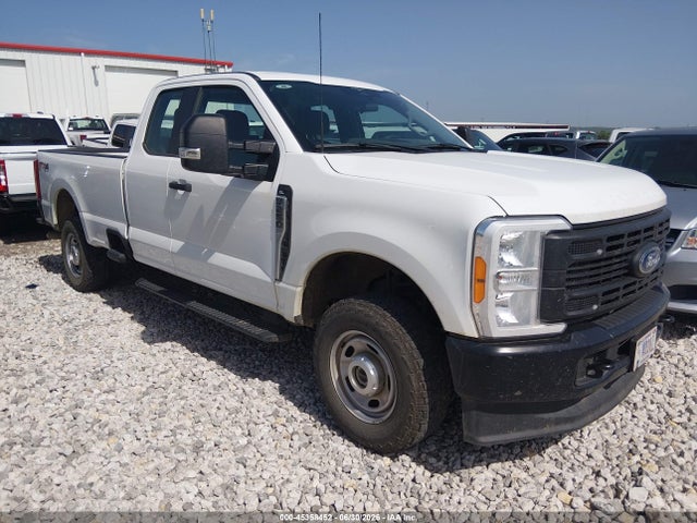 45358452 :رقم المزاد ، 1FT7X2BA1PEC79449 vin ، 2023 Ford F-250 Xl مزاد بيع