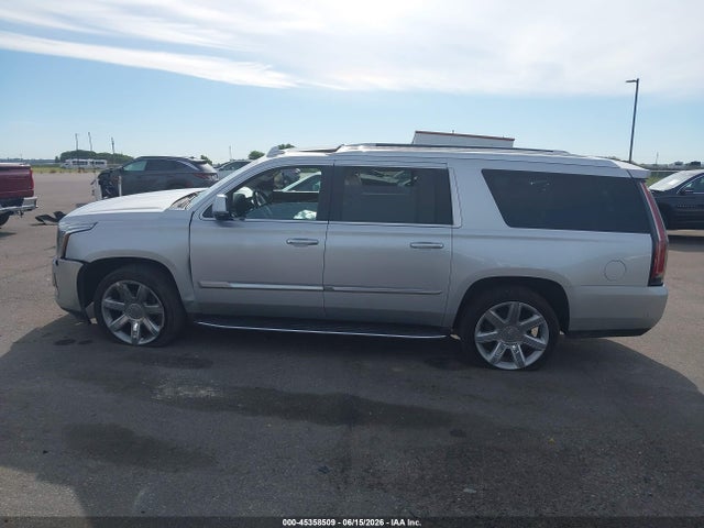 45358509 :رقم المزاد ، 1GYS4HKJ1JR344025 vin ، 2018 Cadillac Escalade Esv Luxury مزاد بيع