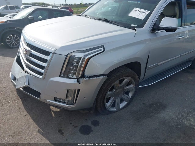 45358509 :رقم المزاد ، 1GYS4HKJ1JR344025 vin ، 2018 Cadillac Escalade Esv Luxury مزاد بيع