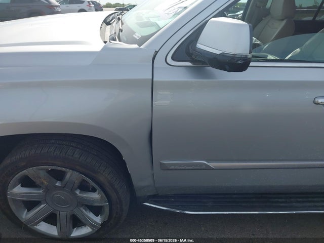 45358509 :رقم المزاد ، 1GYS4HKJ1JR344025 vin ، 2018 Cadillac Escalade Esv Luxury مزاد بيع