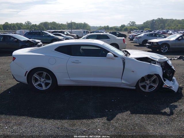 45358510 :رقم المزاد ، 1G1FB1RS9H0129700 vin ، 2017 Chevrolet Camaro 1lt مزاد بيع