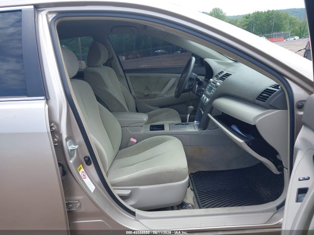 2007 Toyota Camry Le მანქანა იყიდება აუქციონზე, vin: JTNBE46K373077783, აუქციონის ნომერი: 45358550
