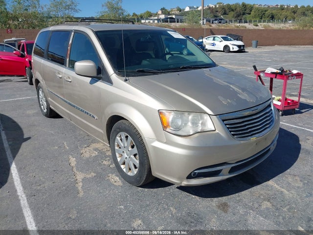 Chrysler Town &amp; Country Touring 2015 2C4RC1BG6FR538098 zdjęcie główne