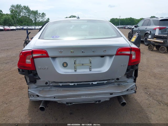2013 Volvo S60 T5/t5 Platinum/t5 Premier/t5 Premier Plus მანქანა იყიდება აუქციონზე, vin: YV1612FS2D2187175, აუქციონის ნომერი: 45358594