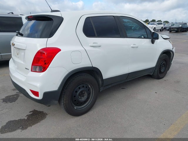 Chevrolet TRAX LS 2017 KL7CJKSB8HB053403 Image 4