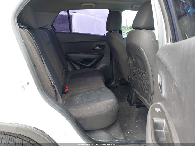 Chevrolet TRAX LS 2017 KL7CJKSB8HB053403 Image 8