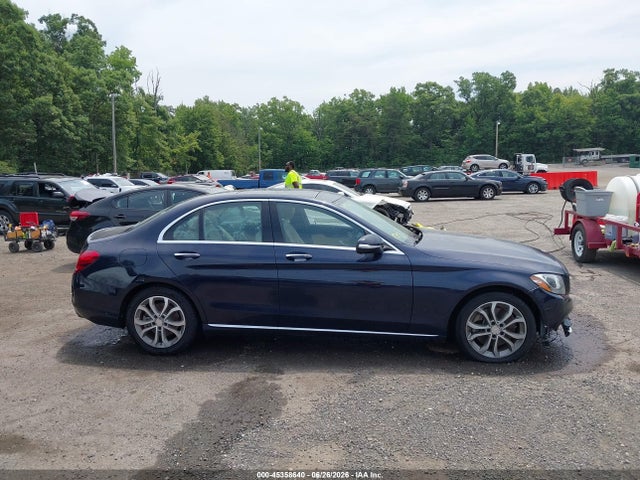 2015 Mercedes-benz C 300 მანქანა იყიდება აუქციონზე, vin: 55SWF4JB1FU089201, აუქციონის ნომერი: 45358640