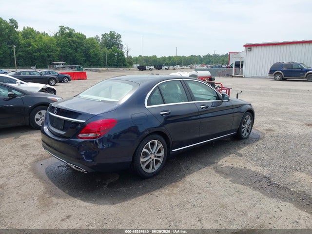 2015 Mercedes-benz C 300 მანქანა იყიდება აუქციონზე, vin: 55SWF4JB1FU089201, აუქციონის ნომერი: 45358640