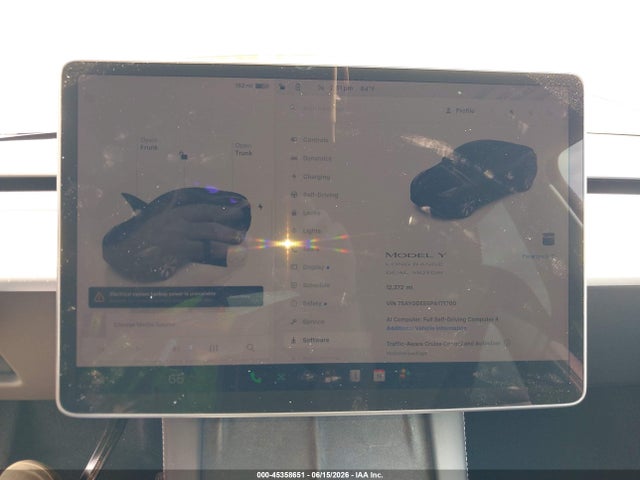 2023 Tesla Model Y Awd/long Range Dual Motor All-wheel Drive მანქანა იყიდება აუქციონზე, vin: 7SAYGDEE6PA171700, აუქციონის ნომერი: 45358651