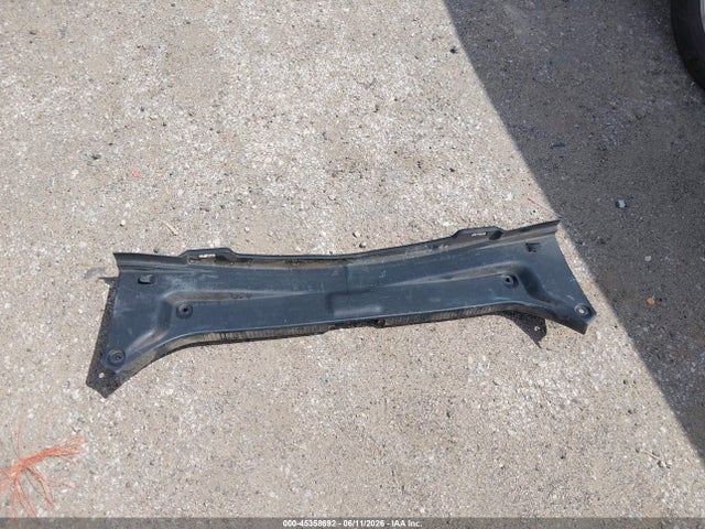 4T1G11AK4NU671801 Toyota CAMRY SE